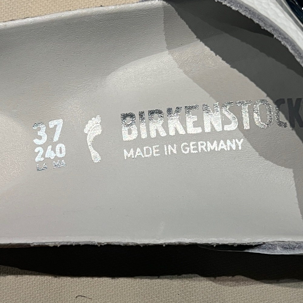 Birkenstock White Buckle Sandals - Picture 2 of 4